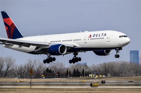 delta 777-200